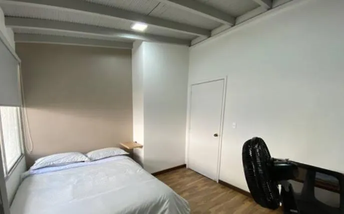 Apartamento Cerca Al Centro Comercial Santafe A105 By Roots Rentals Medellin
